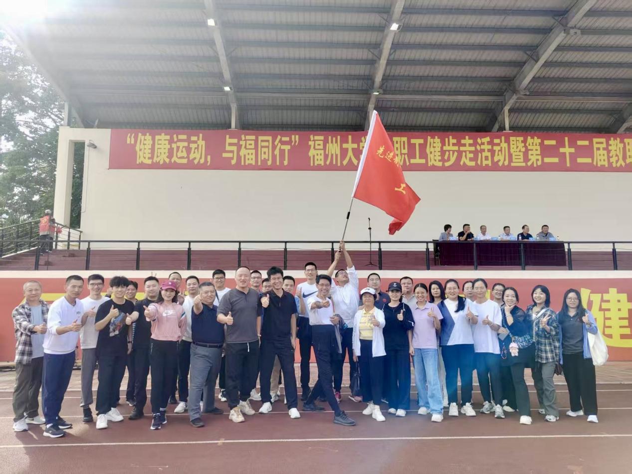 fdf60f569ada7a0fbaf193417aee1ba3