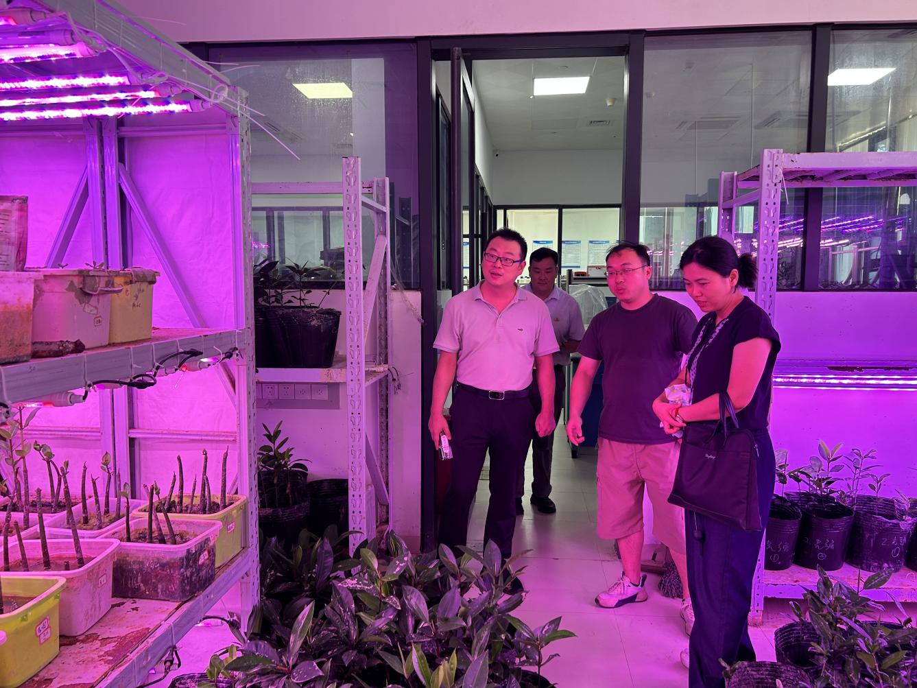 20250913李自坚副局长一行深入海洋工程中心实地检查